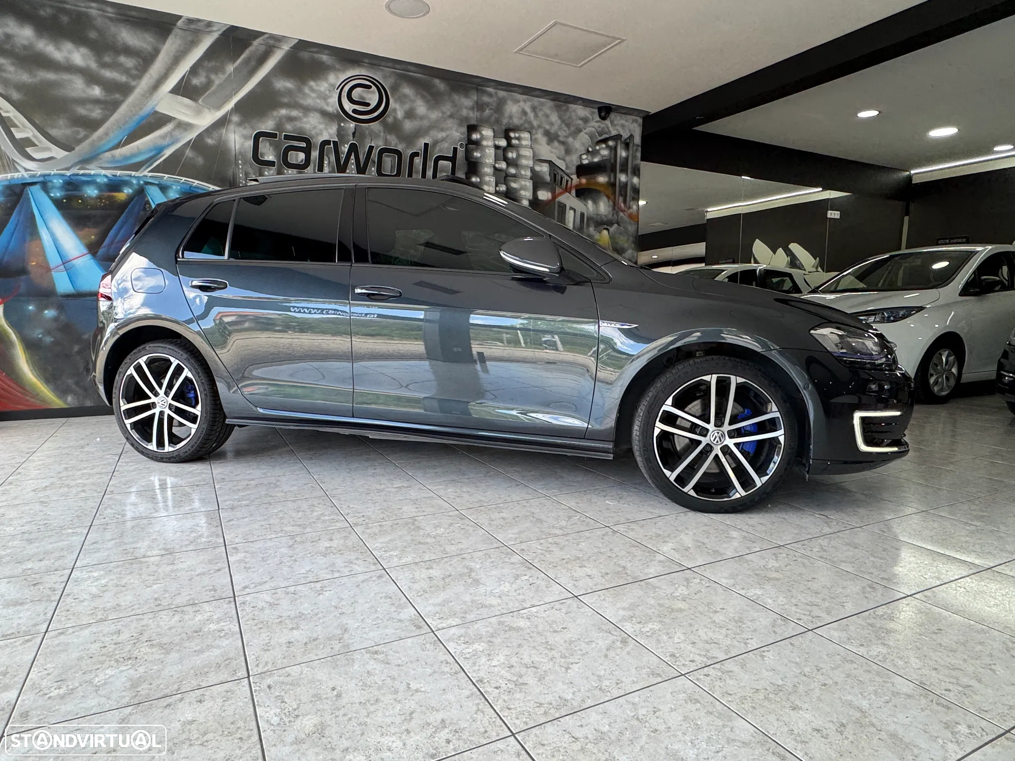 VW Golf 1.4 GTE Plug-in - 37