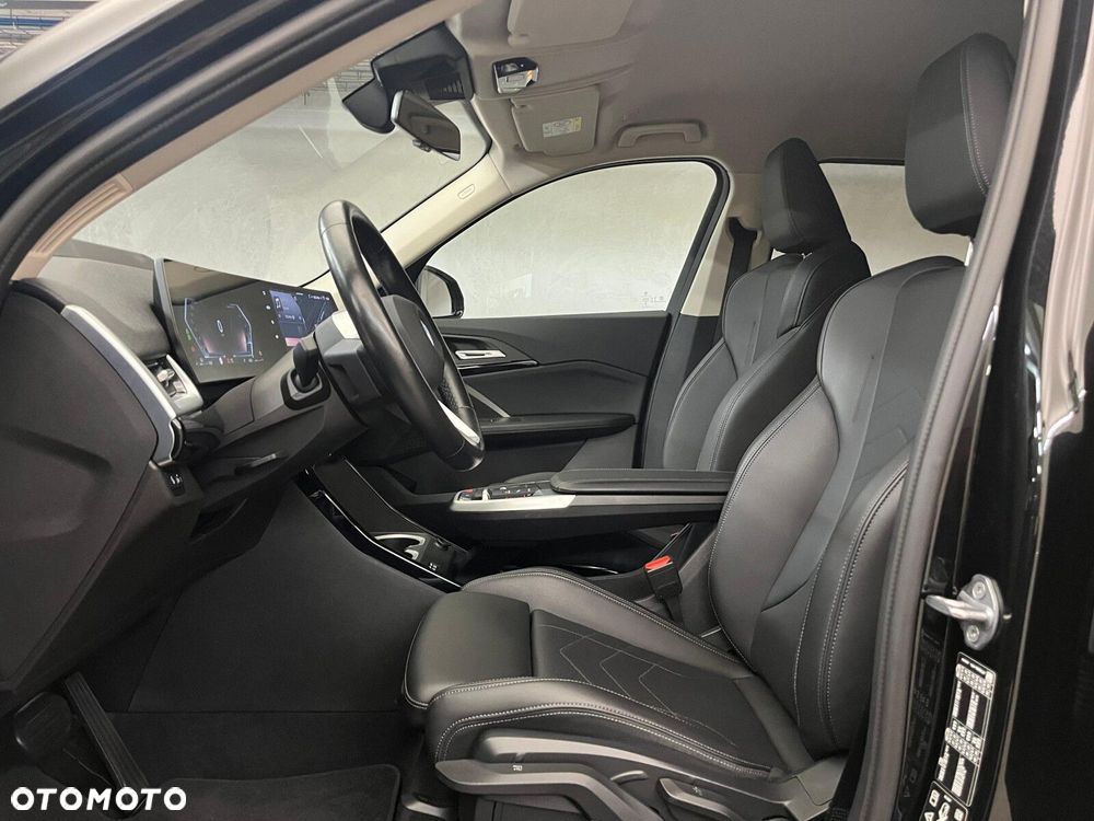 BMW X1 xDrive20d mHEV - 17