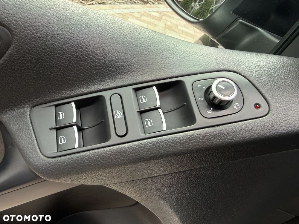 Volkswagen Tiguan 2.0 TDI 4Mot Perfectline R-Style DSG - 14