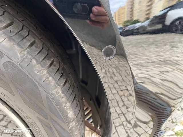 Mercedes-Benz A 250 e - 32