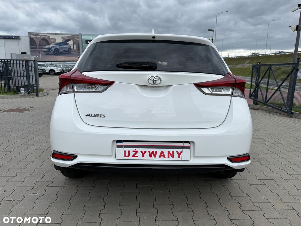 Toyota Auris 1.33 VVT-i Active - 8