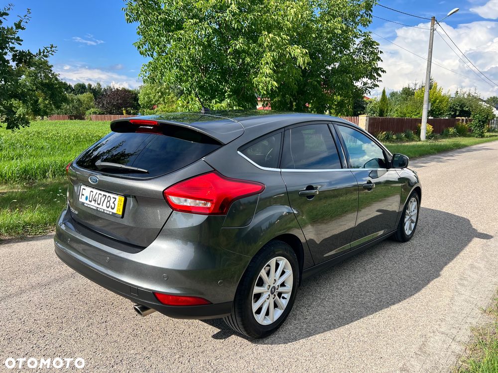 Ford Focus 2.0 TDCi Titanium ASS - 6