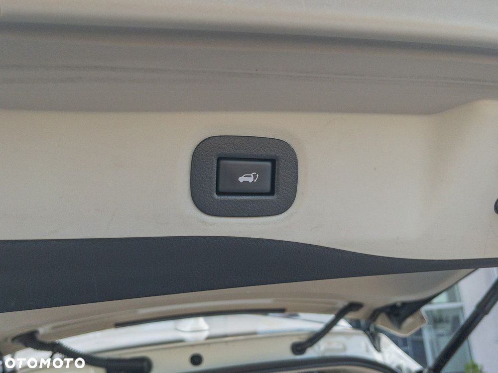 Nissan X-Trail 1.3 DIG-T Tekna 2WD DCT - 32