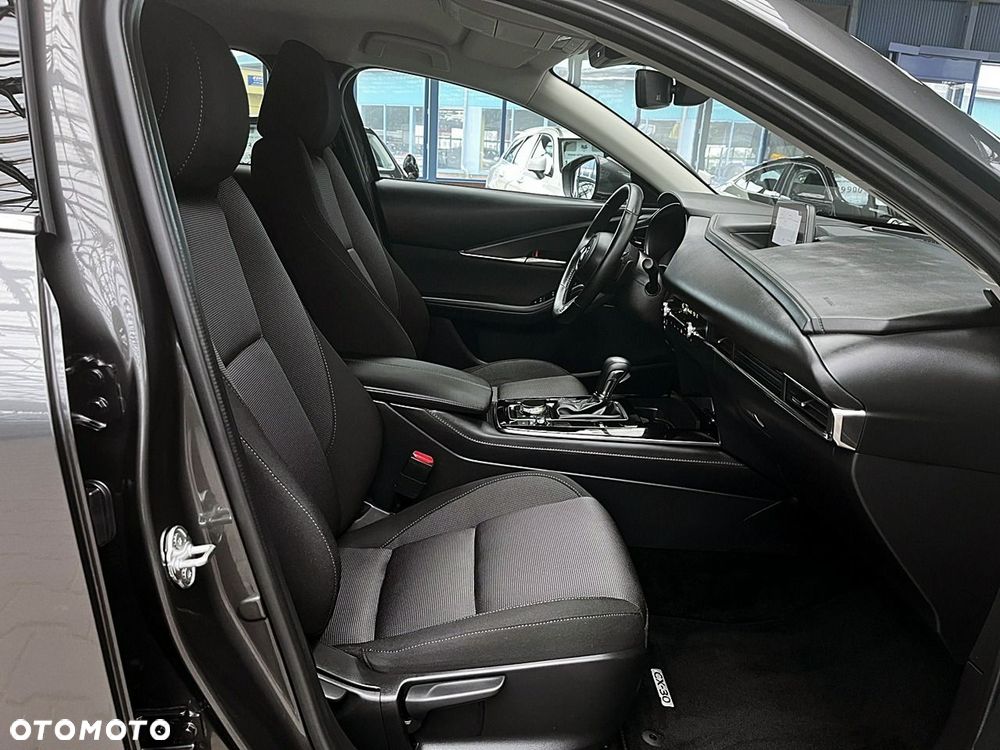 Mazda CX-30 - 12