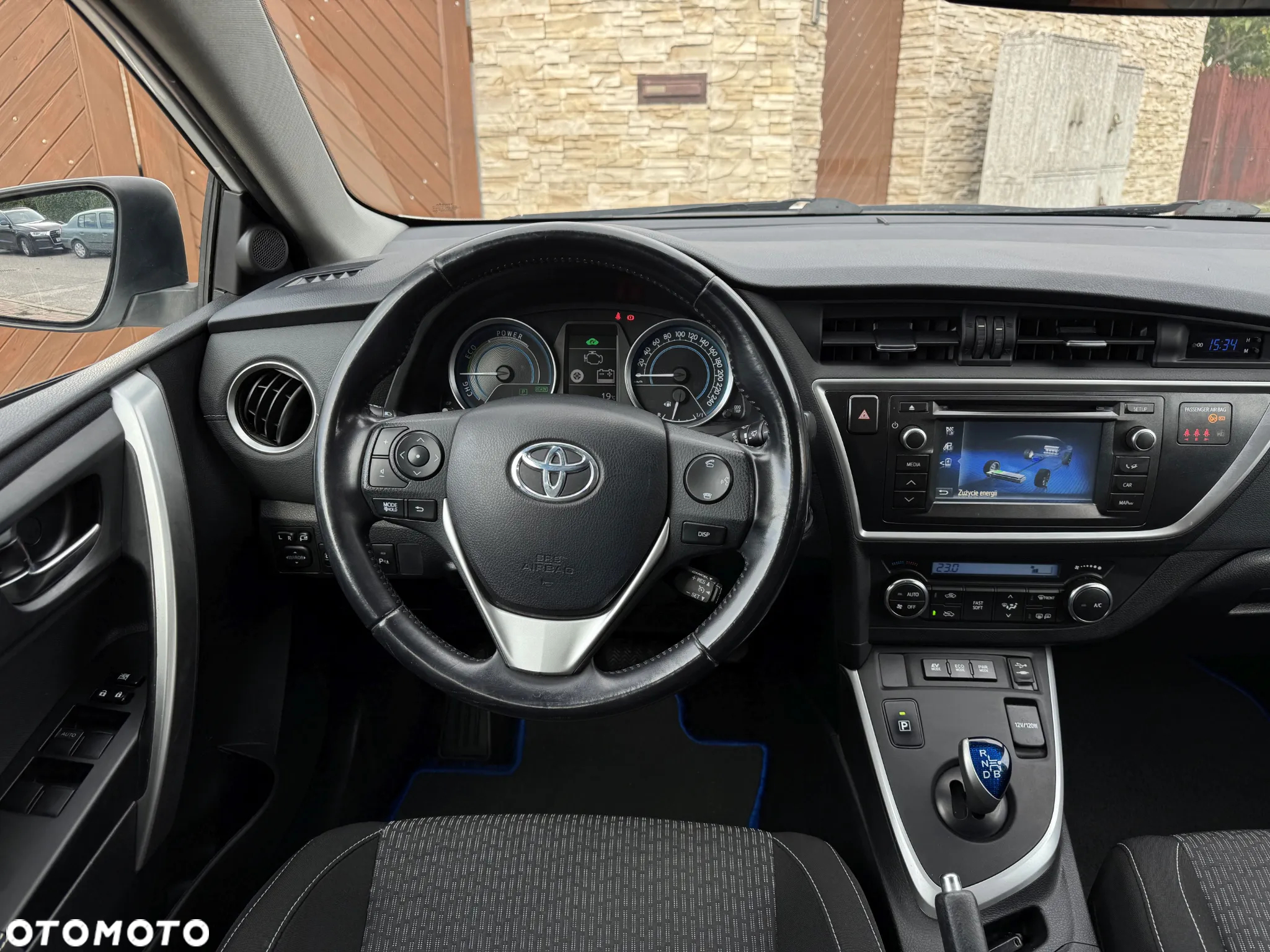 Toyota Auris - 26