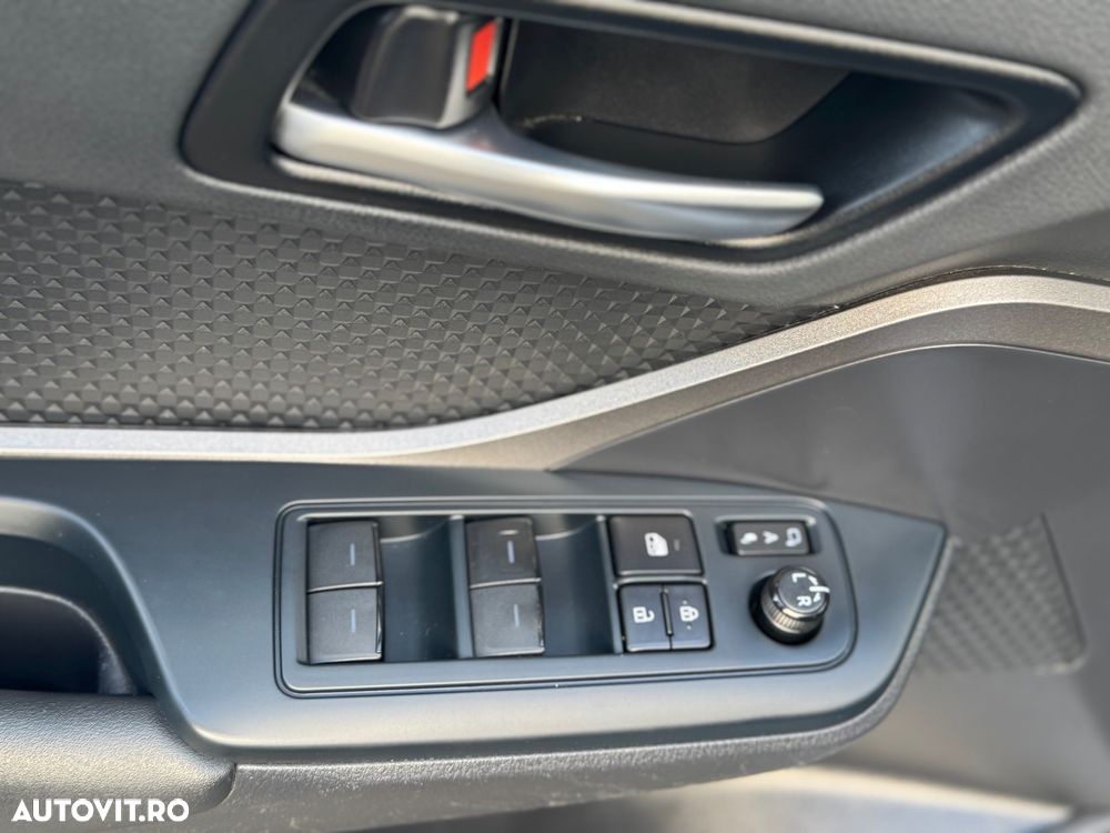Toyota C-HR 2.0 Hybrid Business-Edition - 21