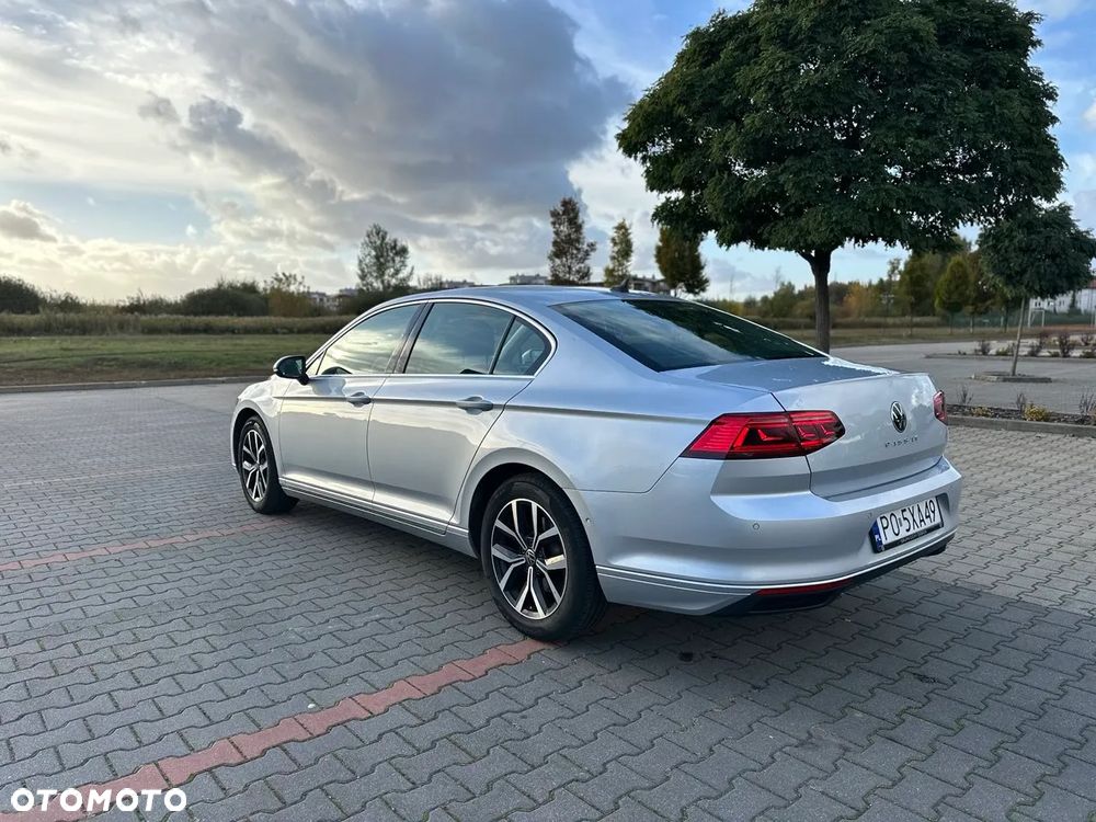 Volkswagen Passat 2.0 TSI Business DSG - 29