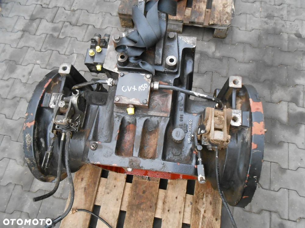 Obudowa tylnego mostu Case CVX150 Steyr CVT - 1