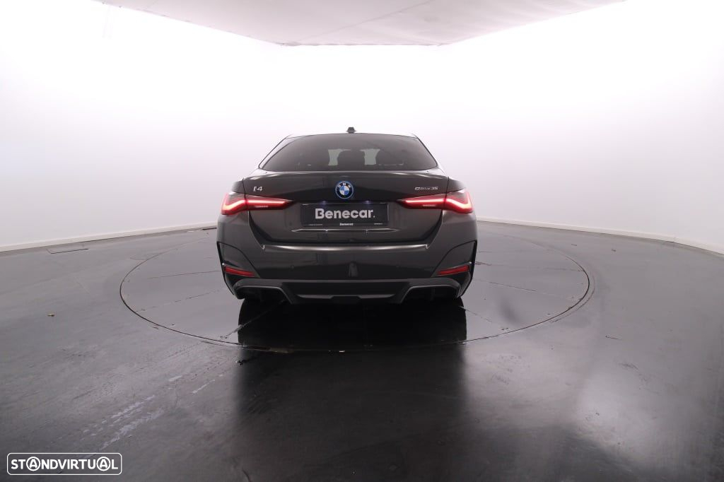 BMW i4 eDrive35 Pack Desportivo M - 6