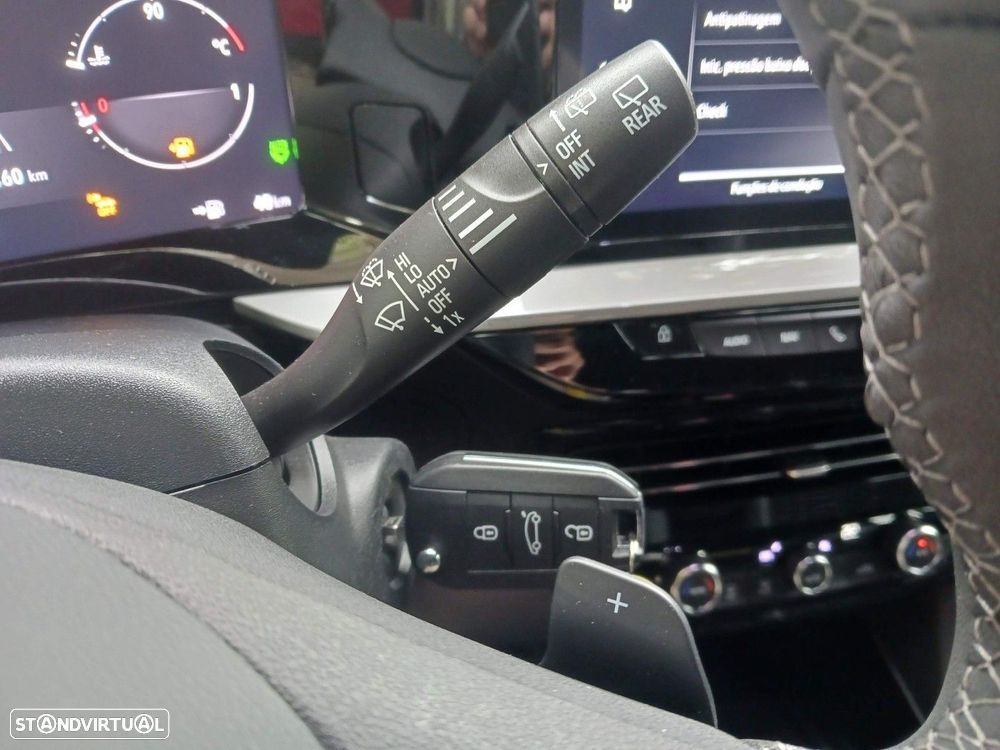 Opel Mokka 1.2 Hybrid GS eDCT - 28