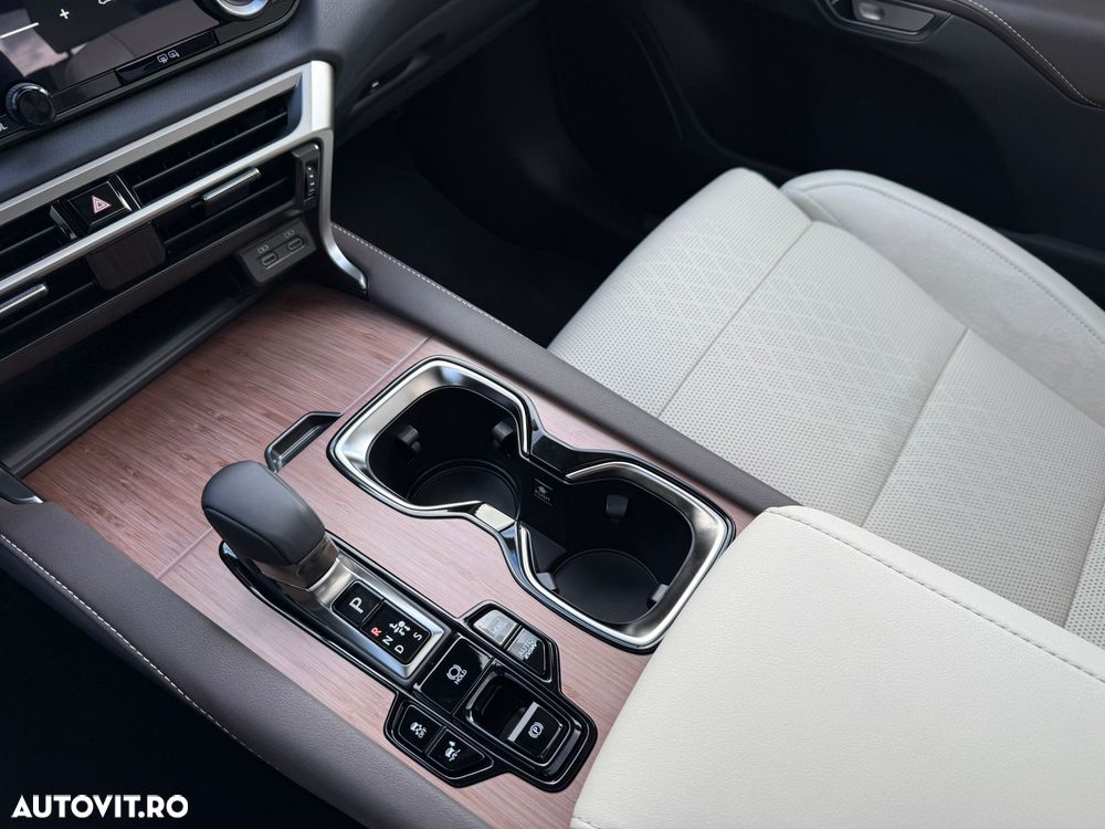 Lexus Seria RX 450h+ E-Four PHEV Luxury Mark Levinson - 21