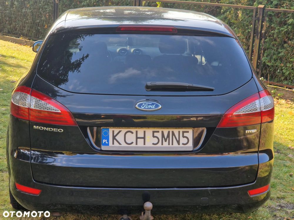 Ford Mondeo Turnier 2.0 TDCi Titanium - 12
