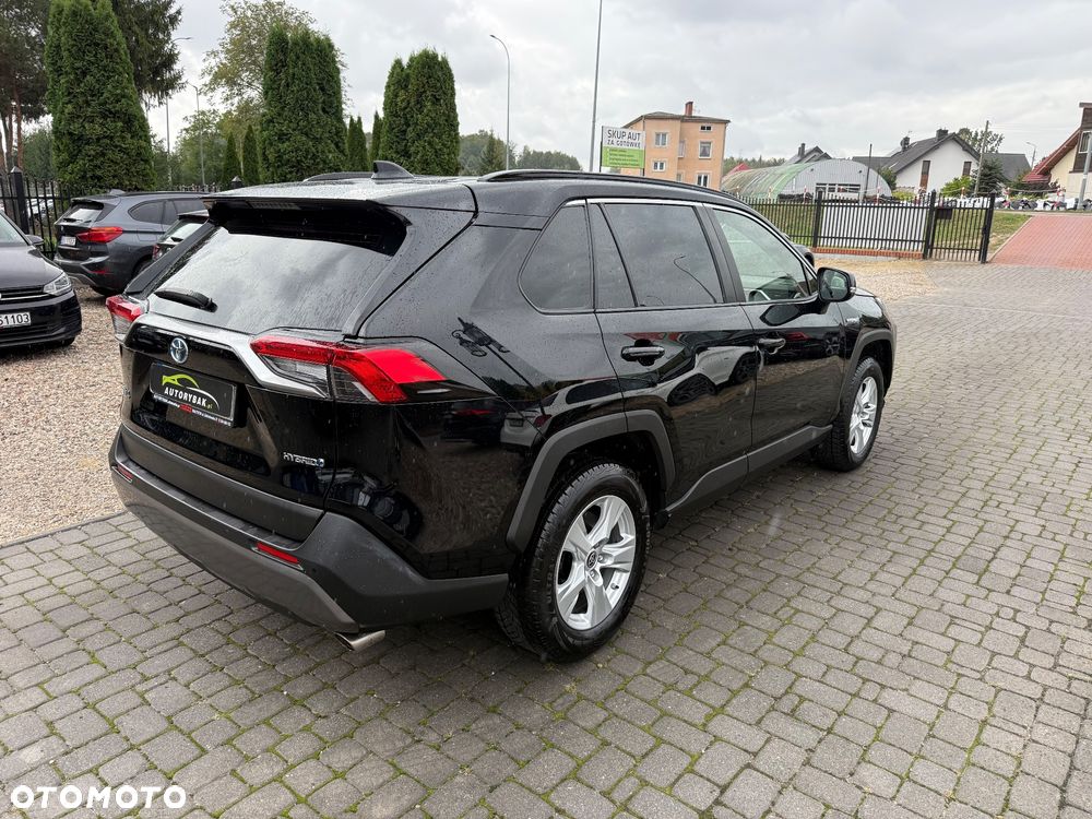 Toyota RAV4 Hybrid Premium 4x2 - 34