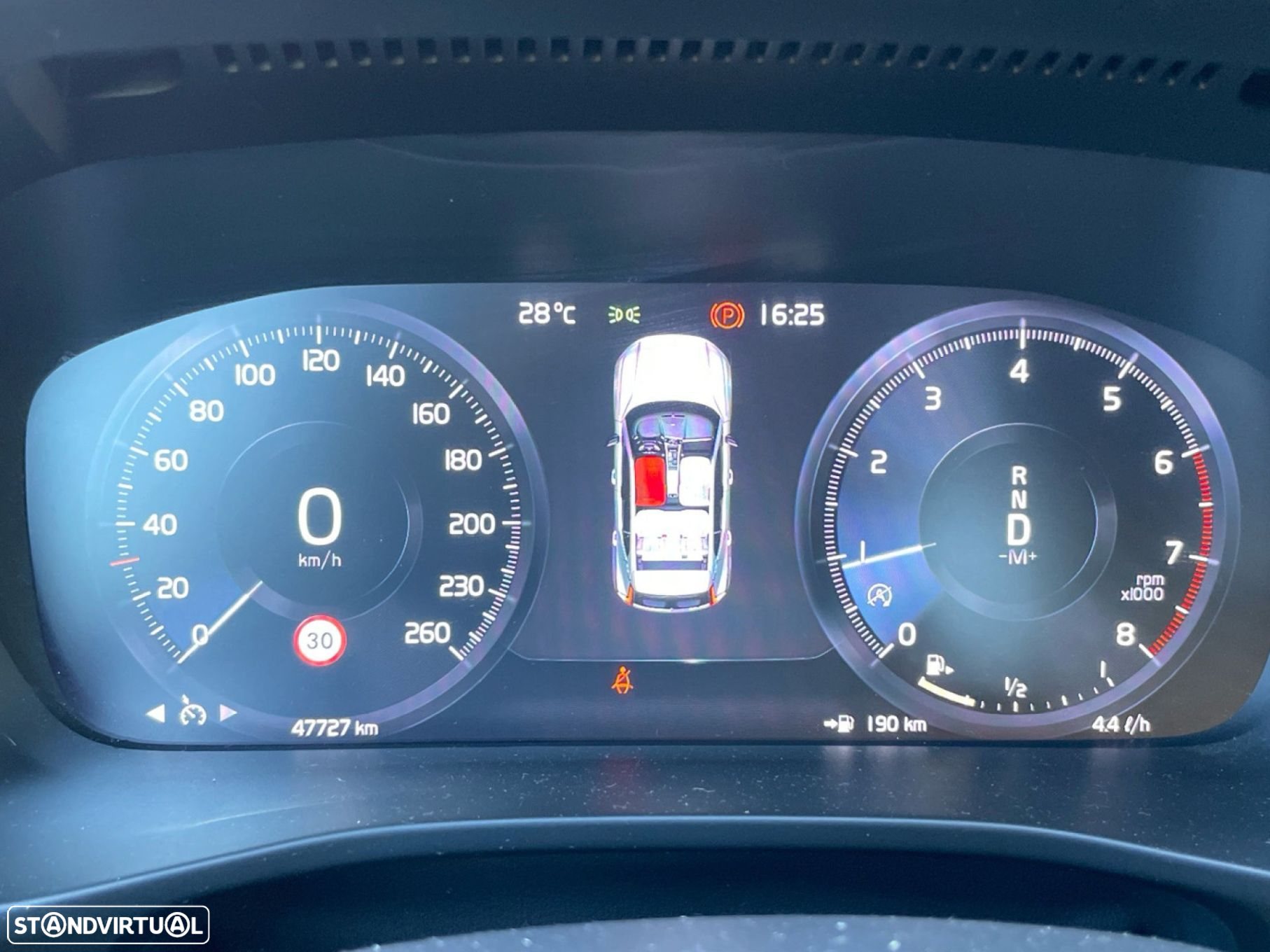 Volvo XC 40 2.0 T5 R-Design - 3