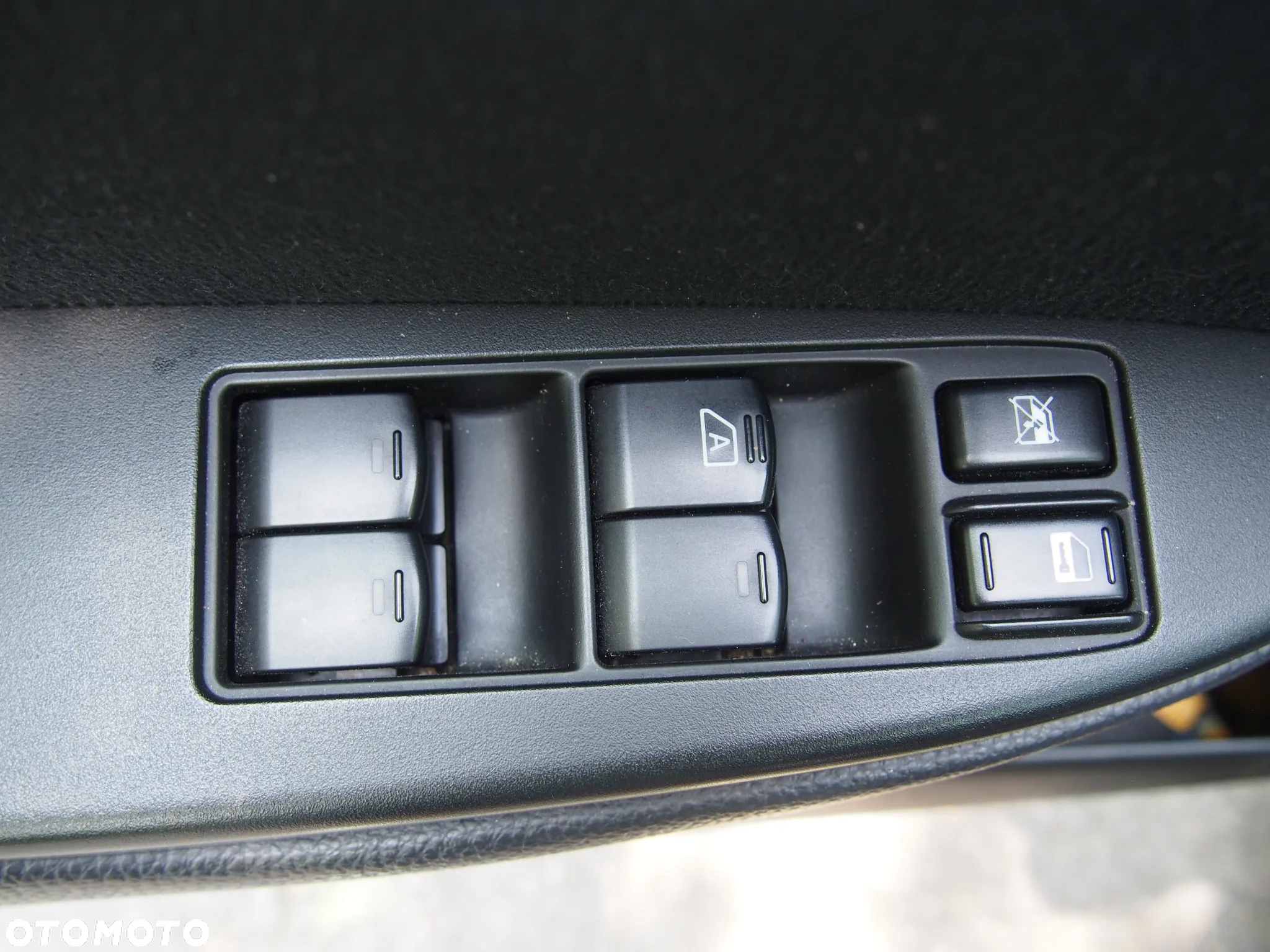 Subaru Outback Legacy 2.5i Active AT - 25