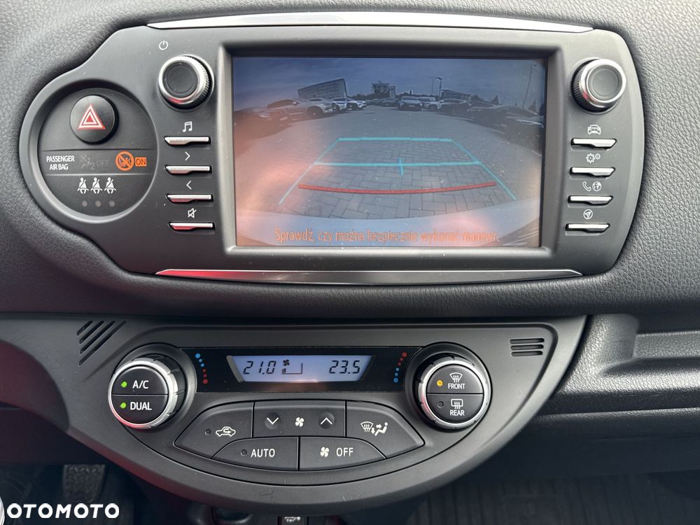 Toyota Yaris 1.5 Selection - 15