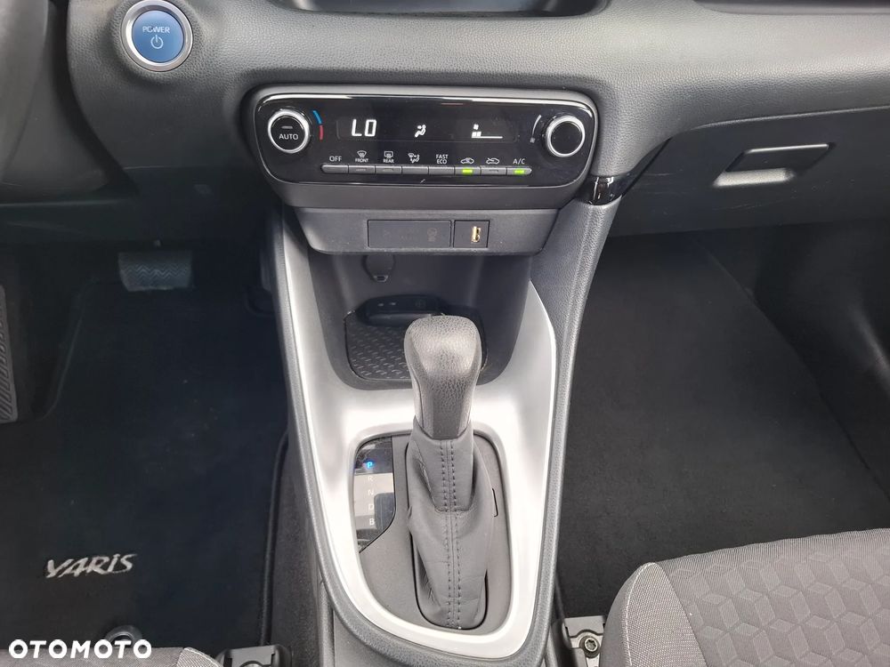 Toyota Yaris 1.5 VVT-i Premiere Edition - 19