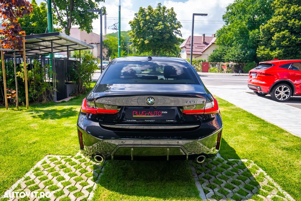 BMW Seria 3 330i xDrive Aut. - 5