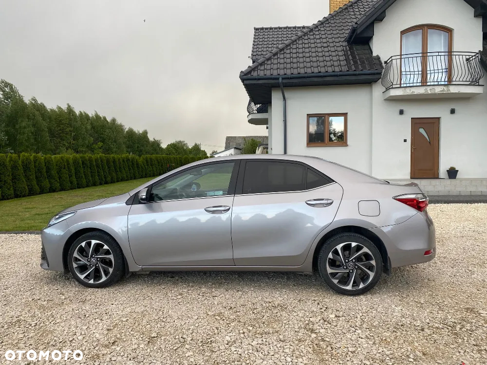 Toyota Corolla 1.6 Premium - 4