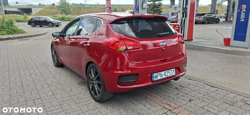 Kia Ceed 1.6 GDI L - 4