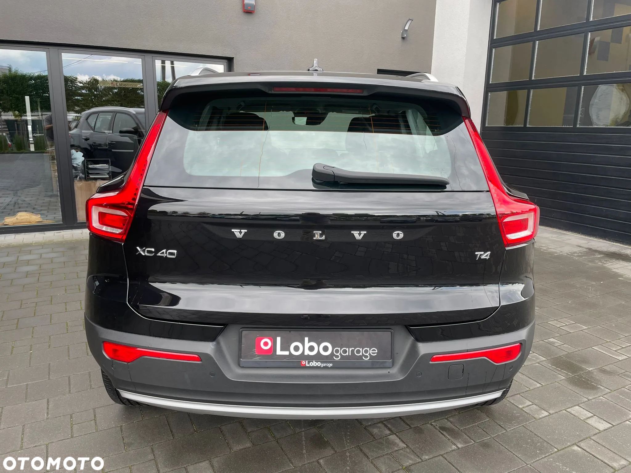 Volvo XC 40 T4 Momentum Pro - 10