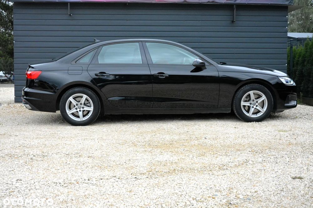 Audi A4 Limousine 35 TFSI S tronic - 9