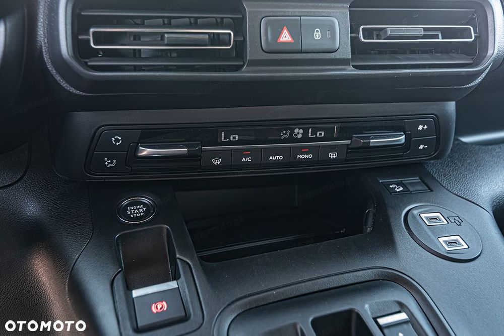 Citroën Berlingo XL 1.5 BlueHDI Max S&S EAT8 - 23