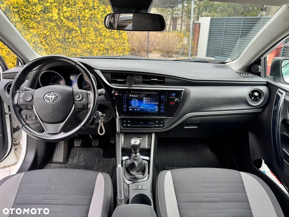 Toyota Auris 1.6 Comfort - 15