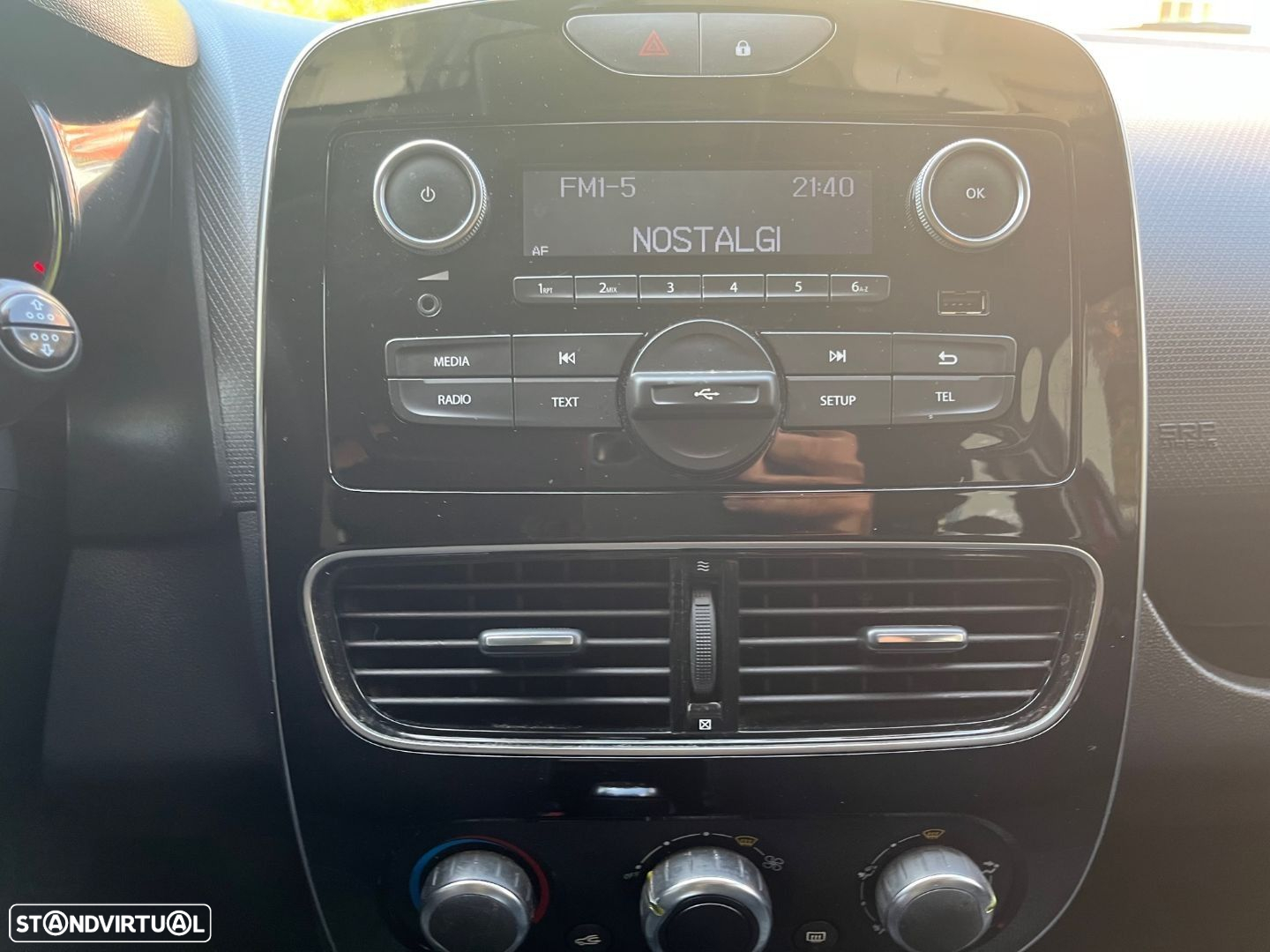 Renault Clio Sport Tourer 1.5 dCi Zen - 11