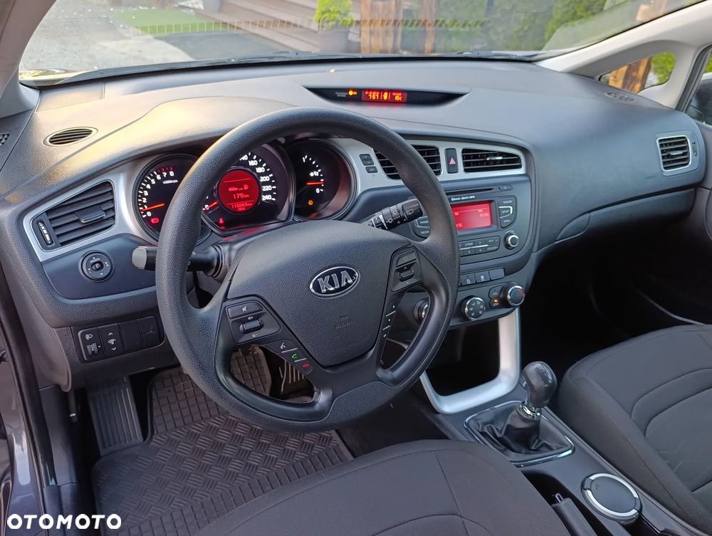 Kia Ceed 1.4 M - 16