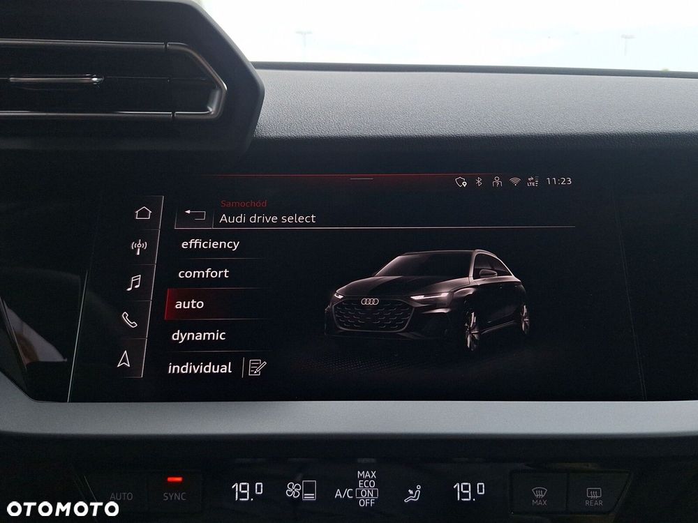 Audi A3 Sportback 35 TFSI mHEV S tronic - 21