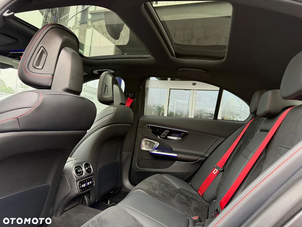 Mercedes-Benz Klasa C AMG 43 4Matic AMG Speedshift MCT9G - 14