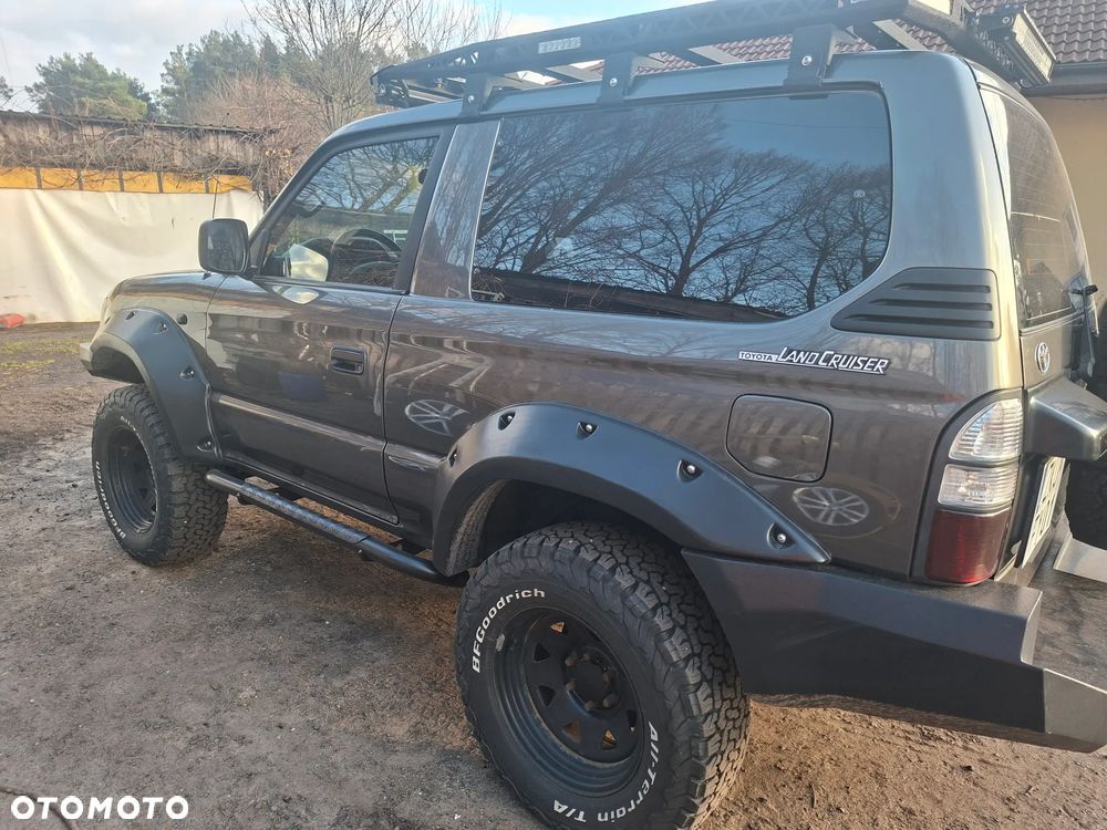 Toyota Land Cruiser KJ90 3.0 TD - 33
