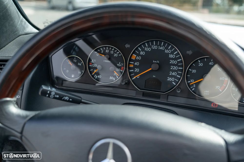 Mercedes-Benz SL 500 24V - 23