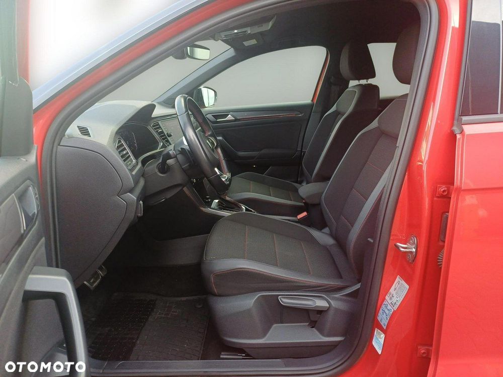 Volkswagen T-Roc - 9