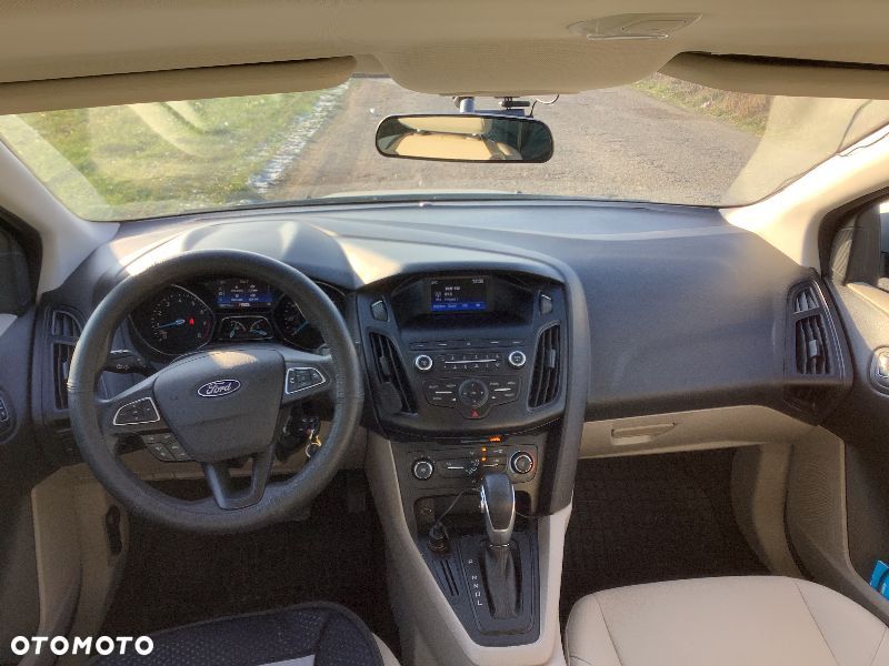 Ford Focus - 13