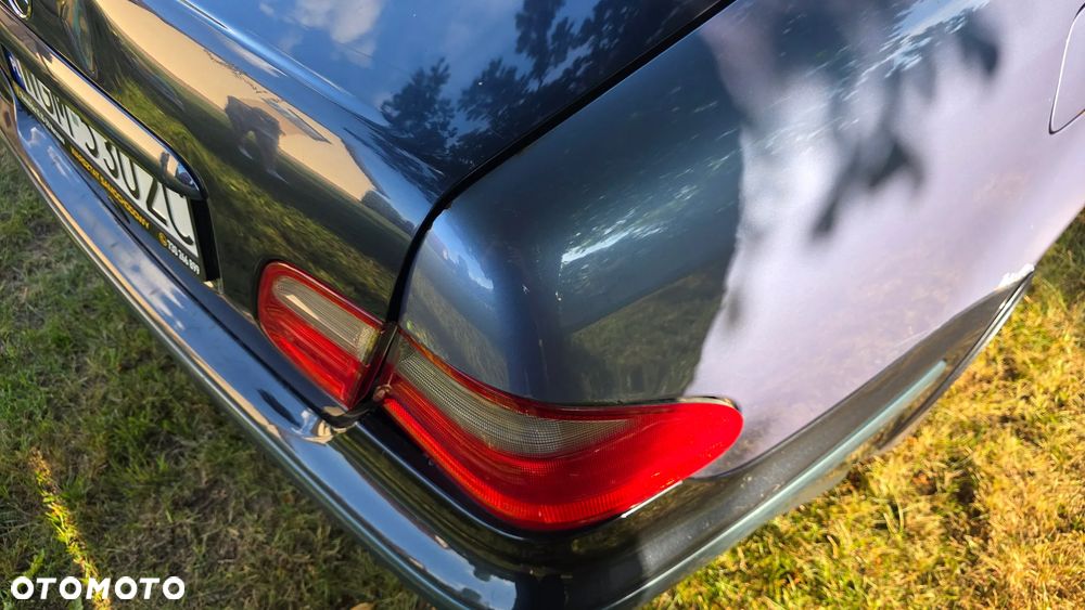 Mercedes-Benz CLK - 30