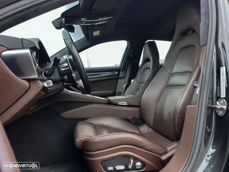 Porsche Panamera - 11