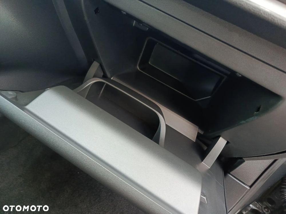 Citroën C3 Pure Tech 110 Stop&Start RED BLOCK - 32