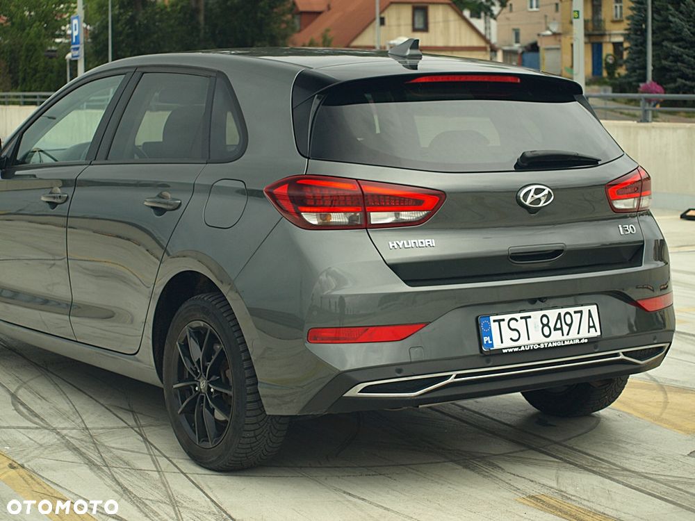 Hyundai i30 1.5 T-GDI 48V-Hybrid EDITION 30+ - 10