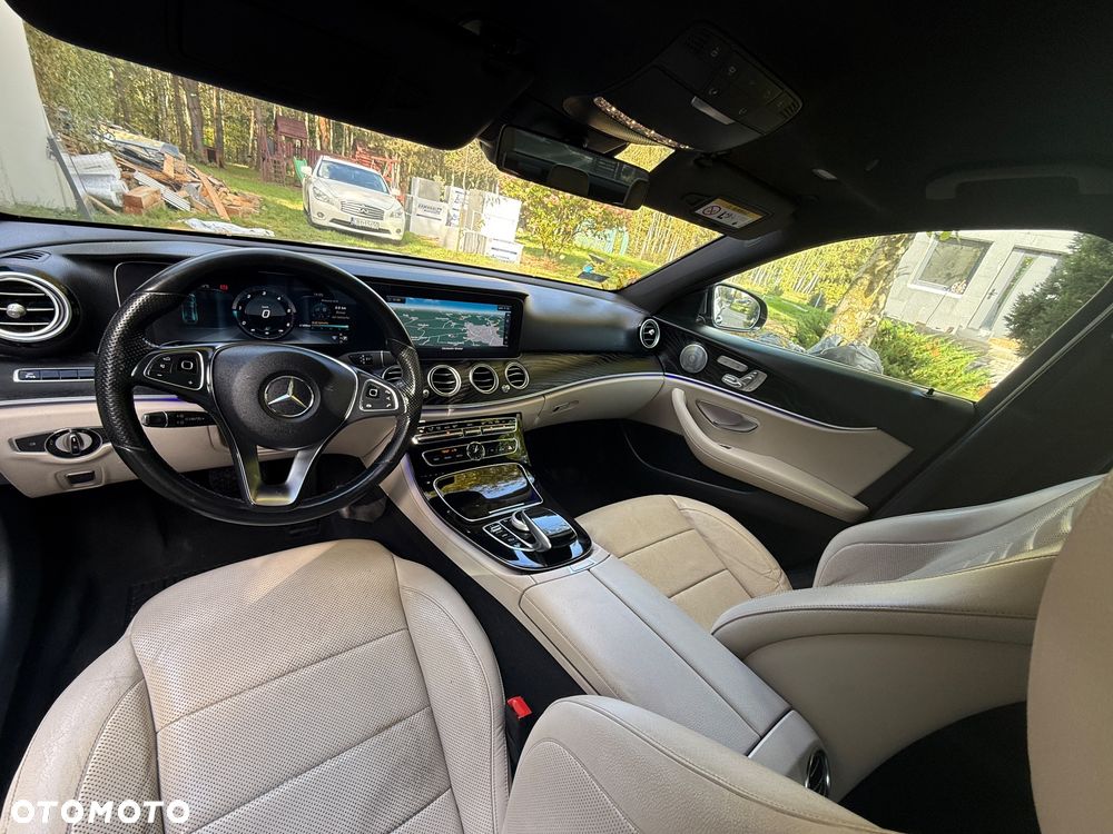 Mercedes-Benz Klasa E 220 d 9G-TRONIC - 8