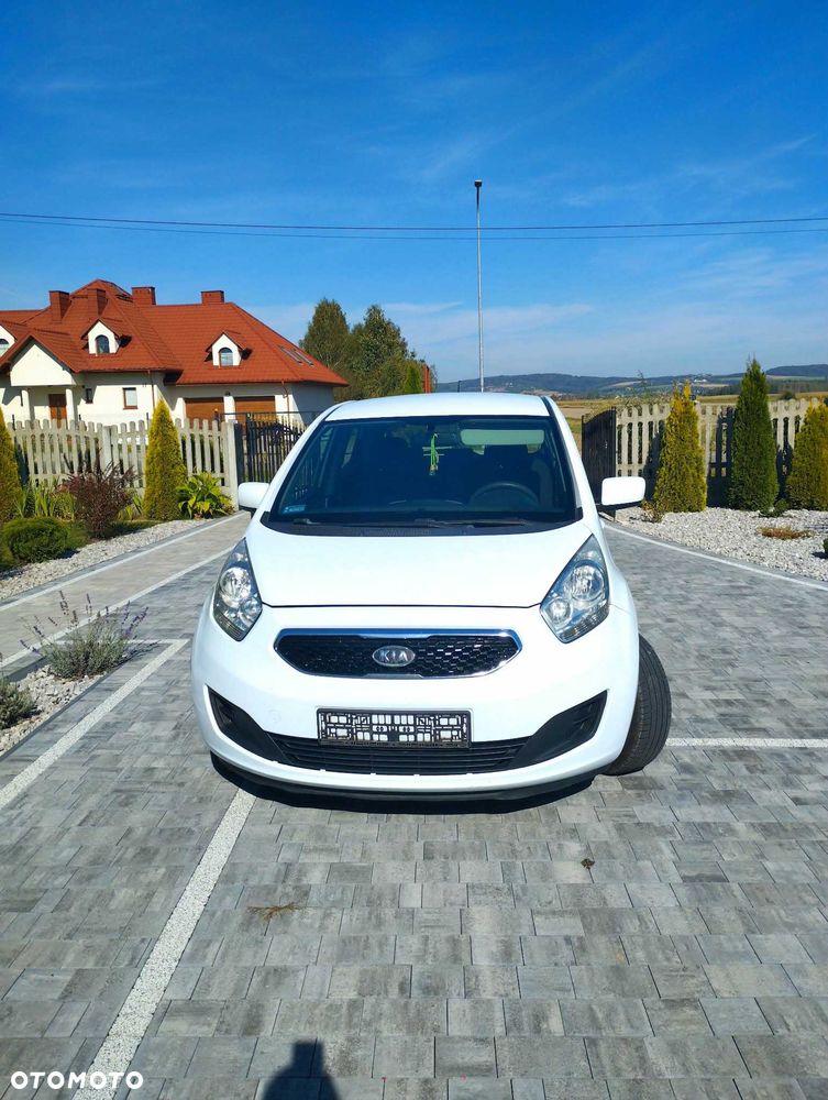 Kia Venga - 6