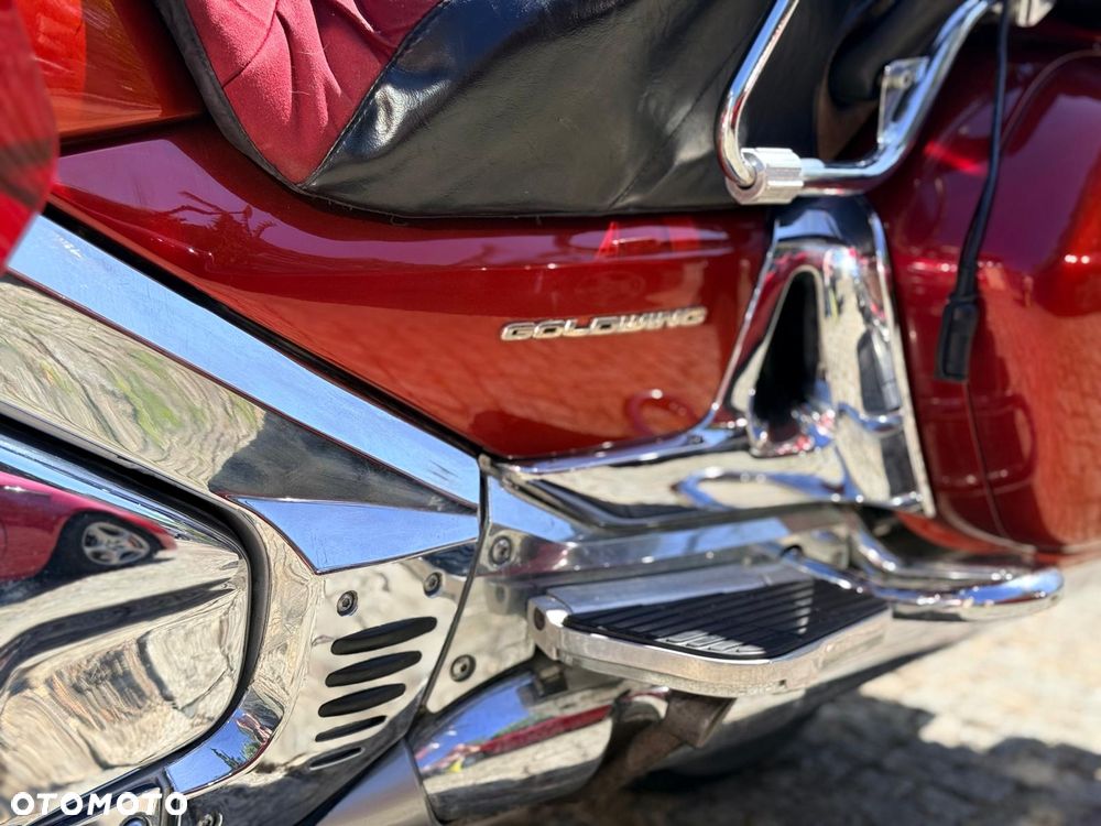 Honda GL - 8