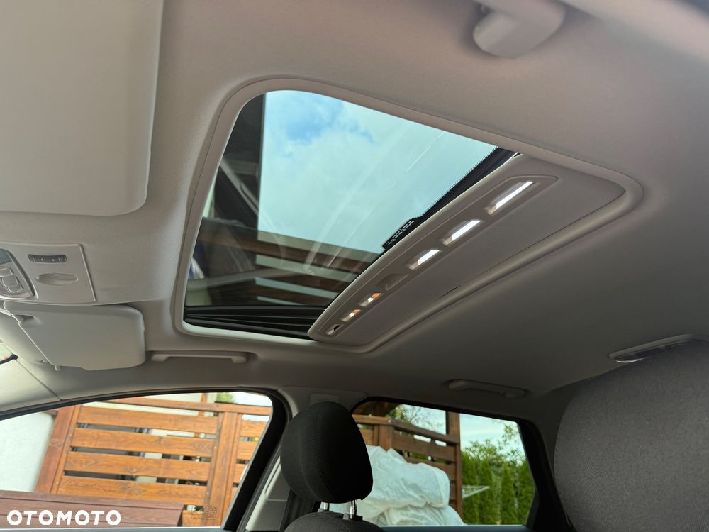 Ford Mondeo 2.0 TDCi Titanium - 17