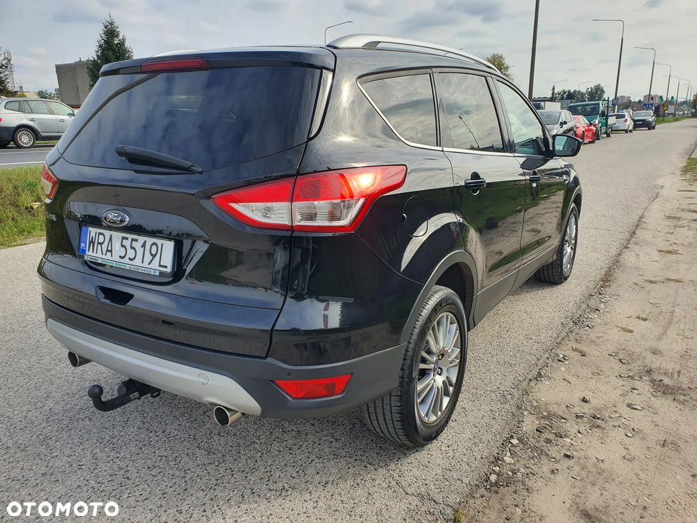 Ford Kuga 2.0 TDCi 2x4 Titanium - 5