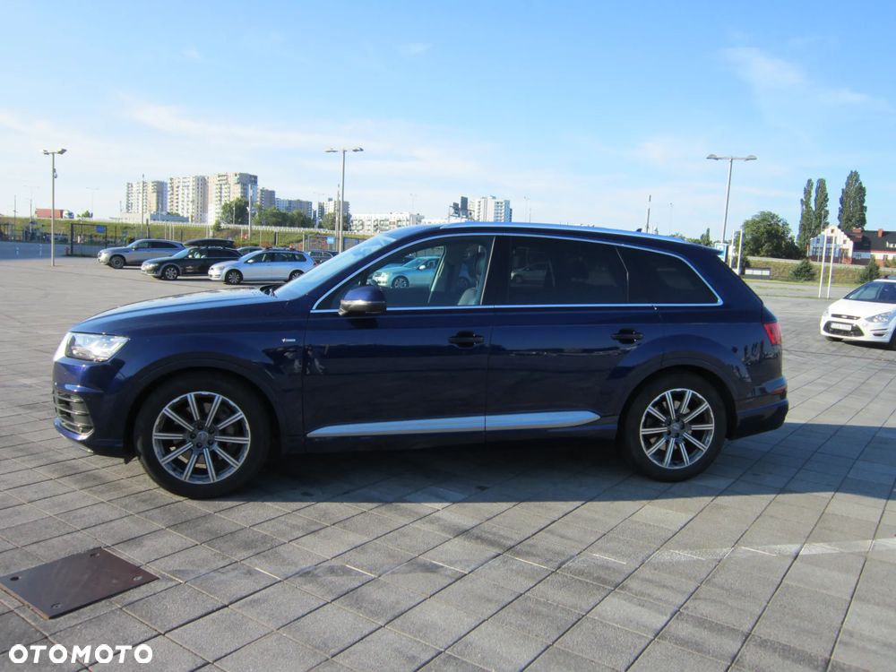Audi Q7 - 4