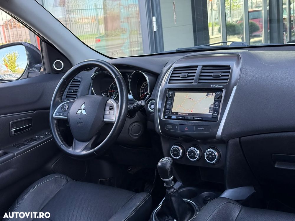 Mitsubishi ASX 1.8 DID 4WD Instyle U06 - 19