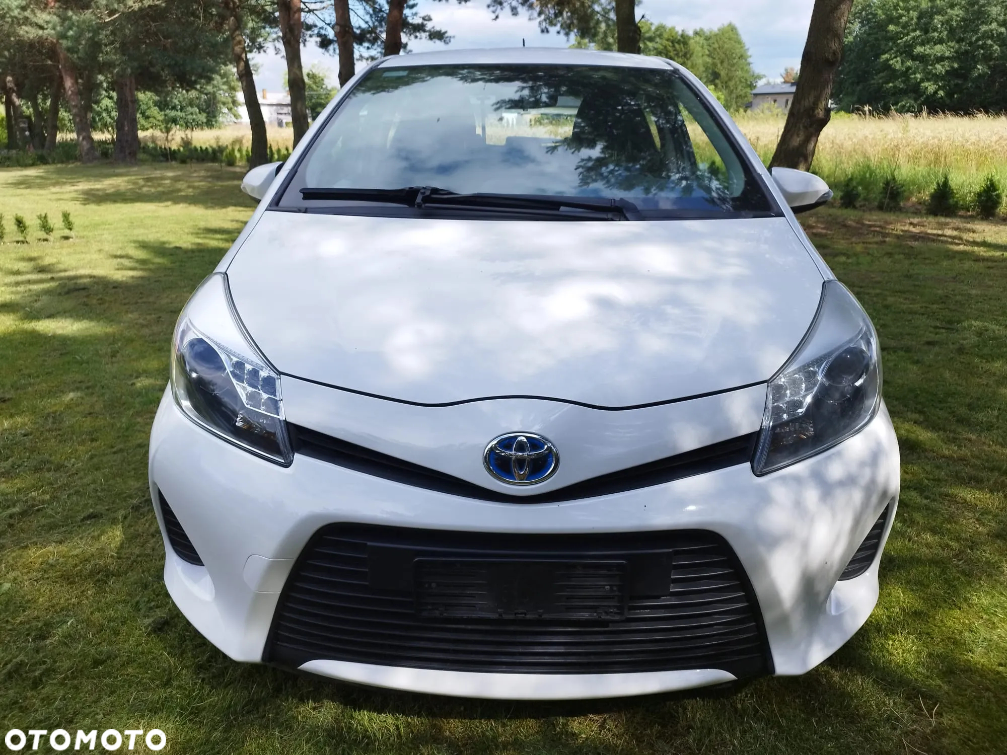 Toyota Yaris Hybrid 100 Active - 3