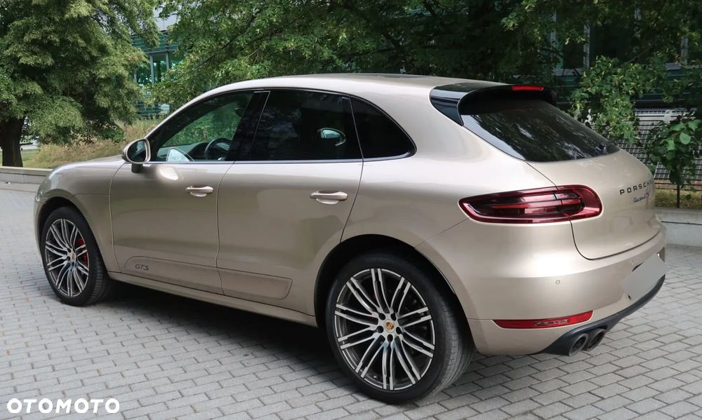 Porsche Macan - 8