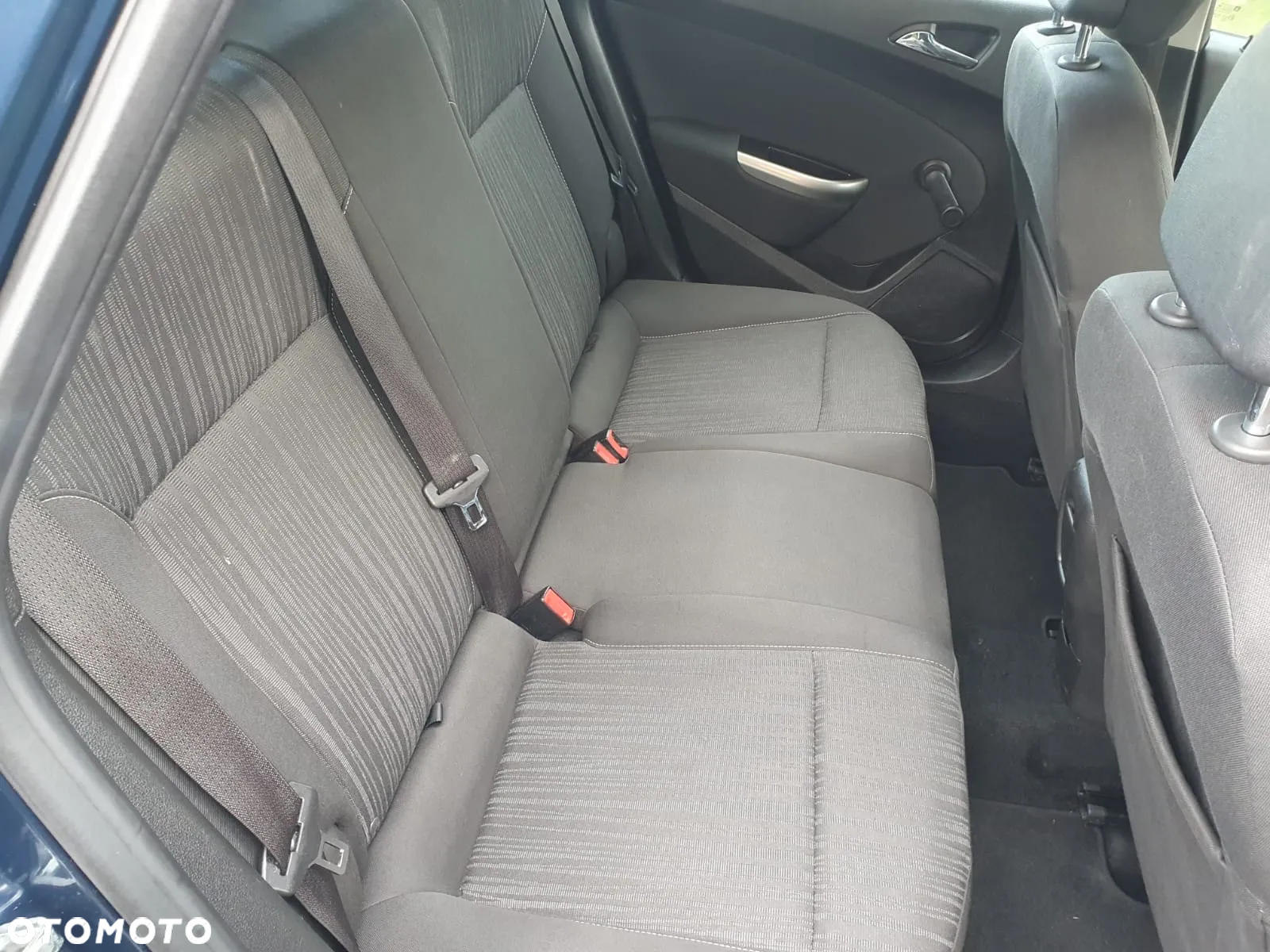 Opel Astra 1.4 Turbo Sports Tourer - 28